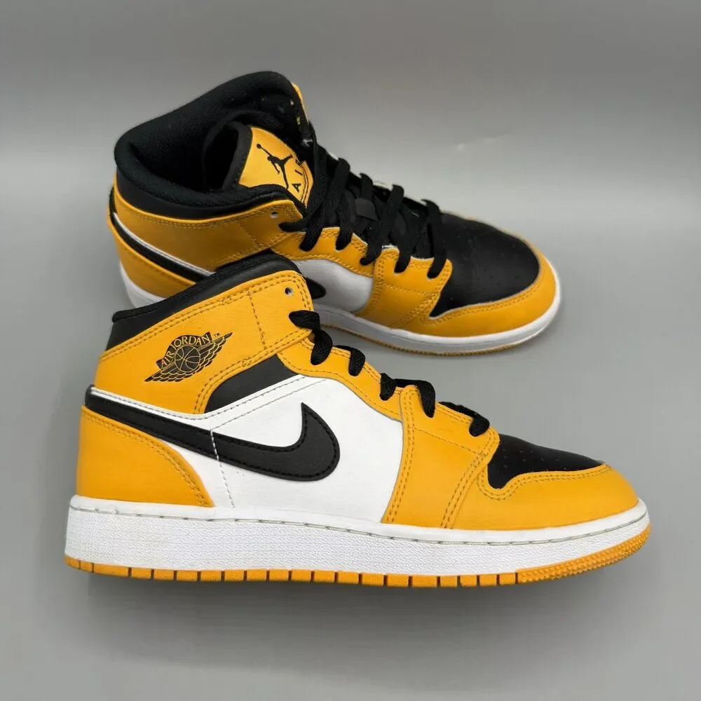 Nike Air Jordan 1 Mid Reverse Yellow Toe Taxi Sneaker Youth Size 5 Y